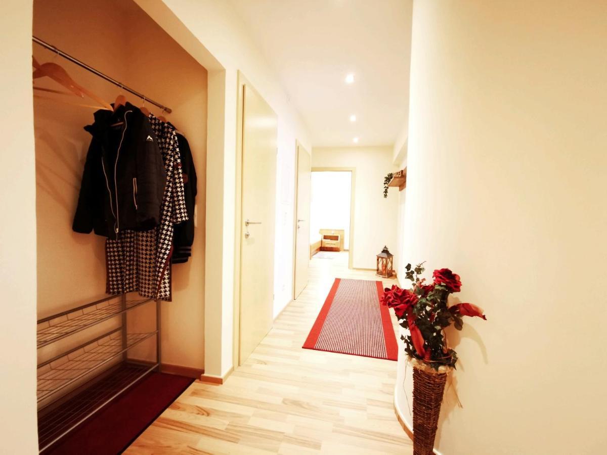 A Traumhafte Zirbenwohnung Prutz Exteriör bild