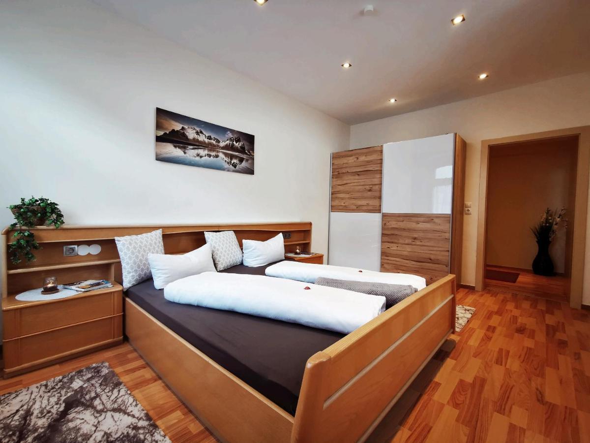 A Traumhafte Zirbenwohnung Prutz Exteriör bild